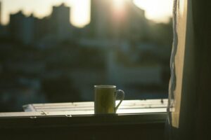 How to Create a Relaxing Morning Routine for a Productive Day